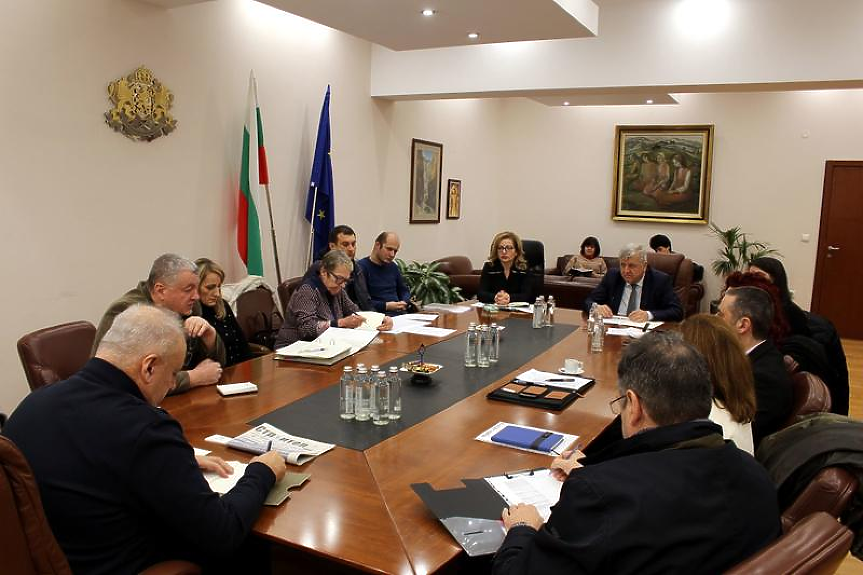 Среща на министър Манол Генов с ръководството на ТЕЦ „Бобов дол“ АД; ©МОСВ