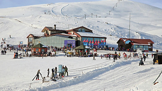 Каймакчалан: Най-близкият зимен курорт в Гърция до българската граница