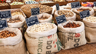 Един от най-добрите в Европа: Обновяват исторически пазар с €10.3 млн.