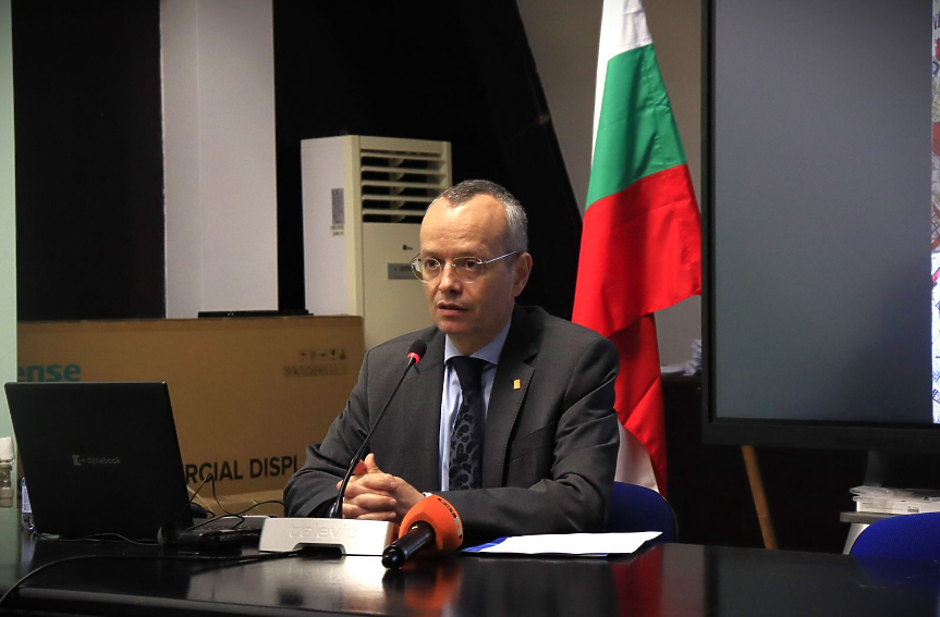 Благоевград отлага изграждането на подземен паркинг под пл. „Македония“