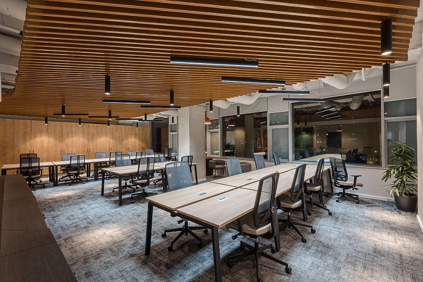 Българи пробиха в Румъния с „офис на бъдещето“