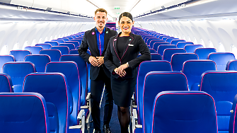 Как кожата за седалките на Wizz Air се прави там, където се раждат и обувките на Dr. Martens?