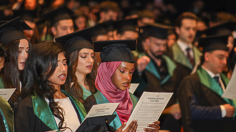 Випуск 2025 на МУ-София: 604 млади лекари от 32 държави положиха Хипократова клетва