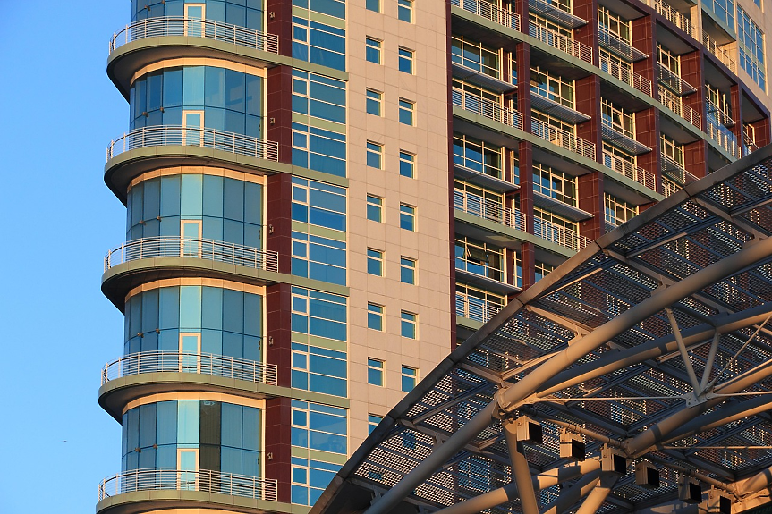 НАП разкри: Как купувачи и продавачи се опитват да укрият данъци за имотите си