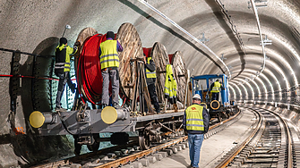 Разширението на метрото продължава със строеж в парка на Военната академия