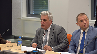 НСИ: Реалната средна работна заплата у нас е скочила с 50% за 5 г.