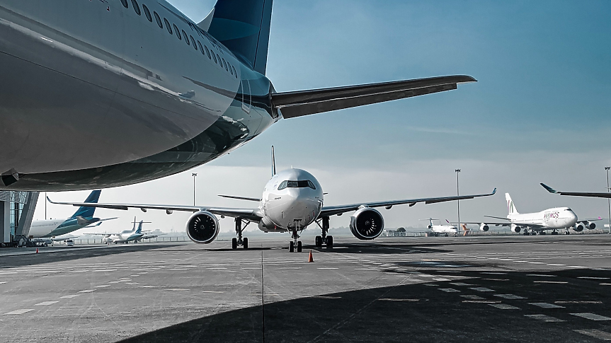 Днес и утре връщат у дома българите от Дубай, Абу Даби и Оман