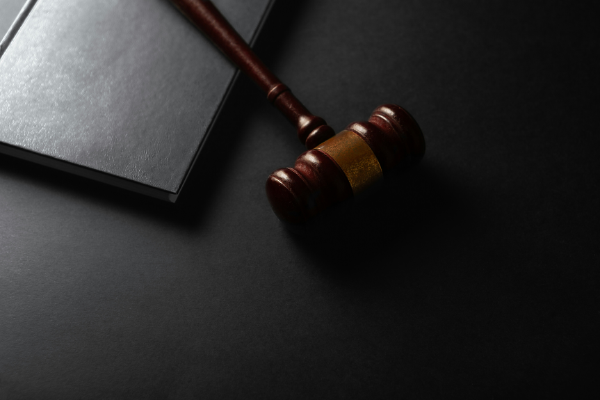 Обвиниха в съда Instagram и YouTube в създаване на „машини за пристрастяване“ 