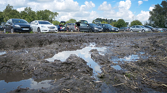 Калните точки на София: Ще станат ли паркинги 11 нерегламентирани зони за паркиране? 