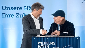 Милиардерът „пират“, чиито кораби не спират да плават през Ормузкия проток