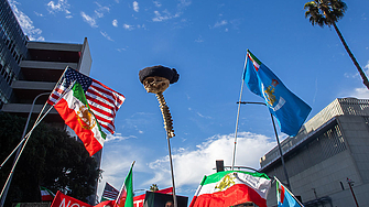 САЩ и Иран: 75 години заложници, петрол и ядрени оръжия