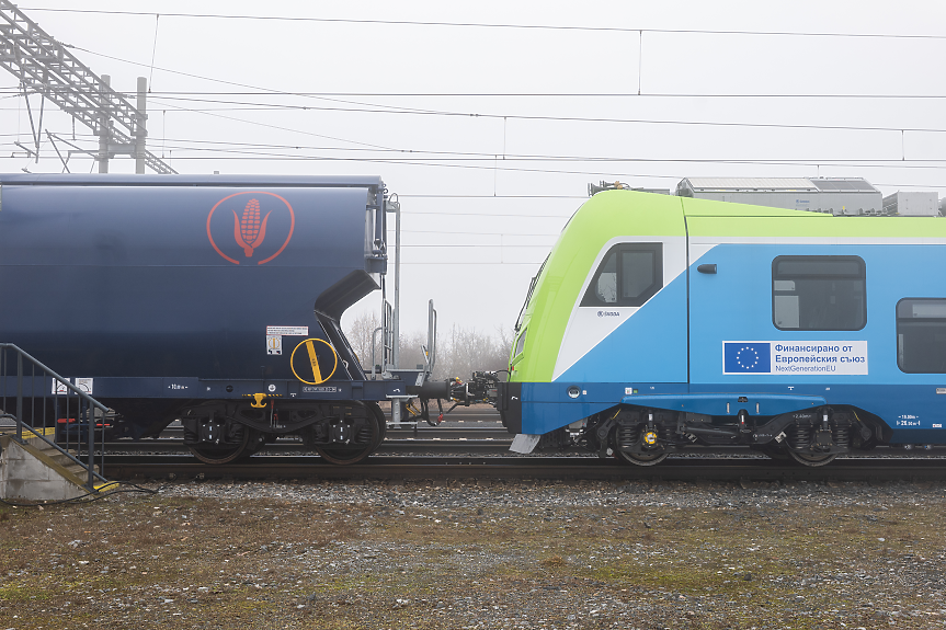 Първите два електрически влака на Škoda Group, произведени за България, успешно са преминали тестове за безопасност; ©Škoda Group