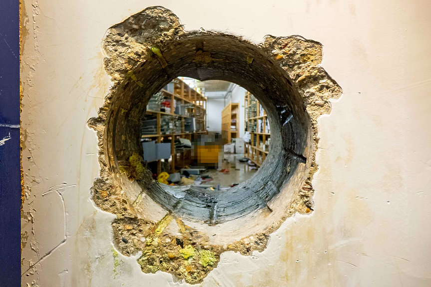 Зрелищният обир на милиони, който никой не забеляза