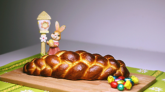 Великденски надбавки за пенсионерите: Кой ще получи €50 и кой €20?