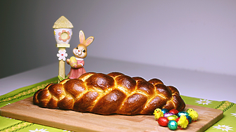 Великденски надбавки за пенсионерите: Кой ще получи €50 и кой €20?