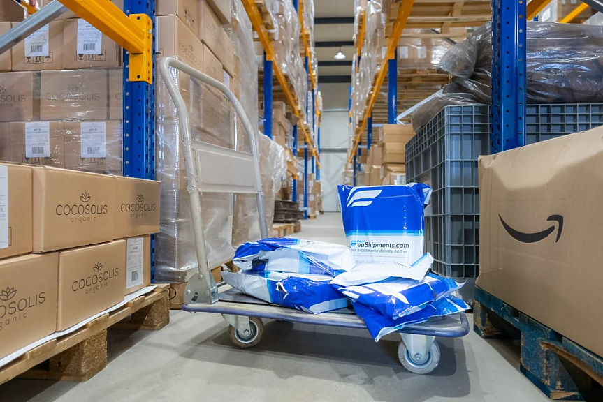 Официално: Австрийските пощи придобиха 70% от русенска компания