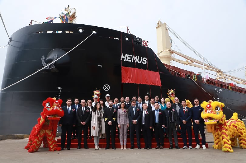 Новият кораб на Параходство БМФ излезе от корабостроителницата в Китай