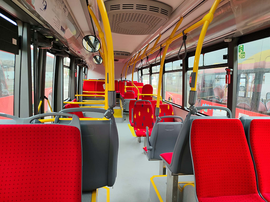 Нови електрически автобуси тръгват по улиците на Перник (снимки и видео)