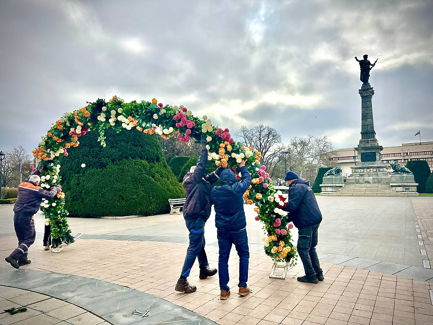 Русе с празнична украса за Великден; ©Община Русе