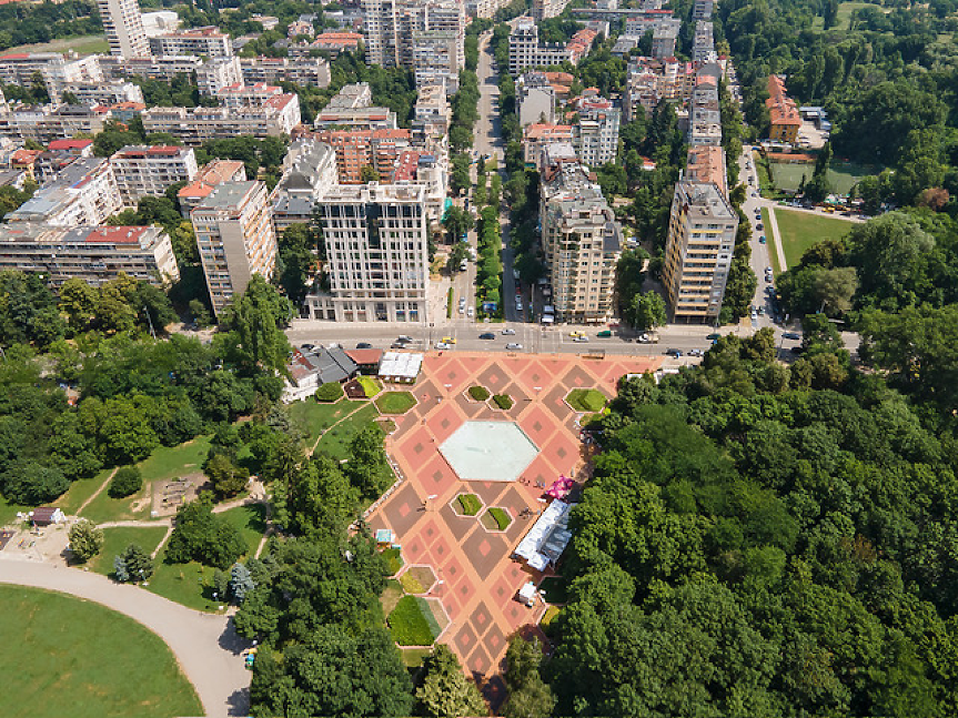 7.5 млрд. лв. данъци за година и 7% от работните места: Строителният сектор е основен двигател на икономиката у нас