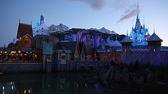 След инвестиция от €2 млрд.: Дисниленд Париж откри Светът на Замръзналото кралство