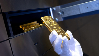 Защо Китай не спира да купува злато и да увеличава резервите си?