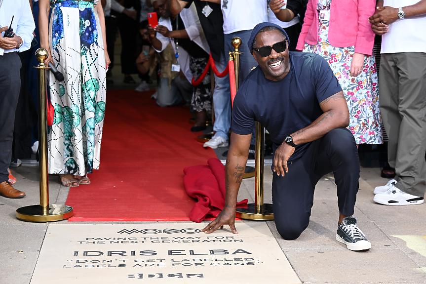 Danone придоби Huel за €1 млрд.: Как най-големият печеливш се оказа актьорът Идрис Елба 