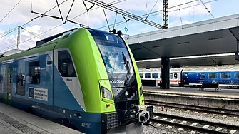 160 км/ч и Wi-Fi: Първият нов влак Skoda вече е у нас (снимки и видео)