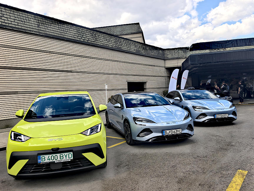 BYD, поръчай ми кафе: Световният лидер при елколите стъпи официално у нас (снимки)