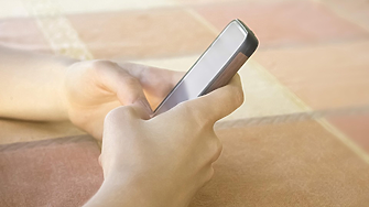 Как социалните мрежи влияят на децата: риск от тревожност и депресия по-късно