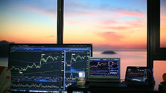 „Някой току-що стана много по-богат“ — мистериозни сделки преди пост на Тръмп за Иран