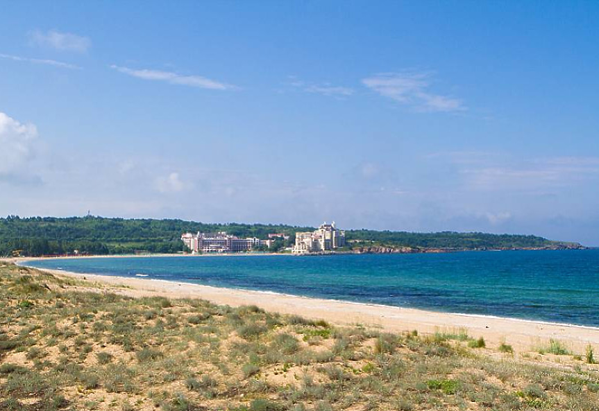 Рекорден брой плажове и пристанища у нас със Син флаг за 2026 г.