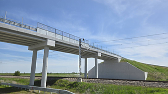 Два пътни надлеза за €2.7 млн. откриха в жп участъка между Маноле и Белозем