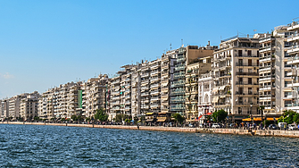 Ryanair затваря базата си в Солун?