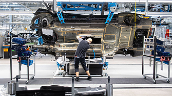 Stellantis продава четири завода в Европа заради свръхкапацитет?