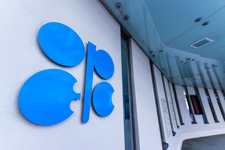 ОАЕ напуска ОПЕК: Какво следва за цените на петрола?  