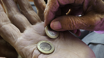 Нов модел с пазарни индекси заменя минималната доходност на пенсионните фондове