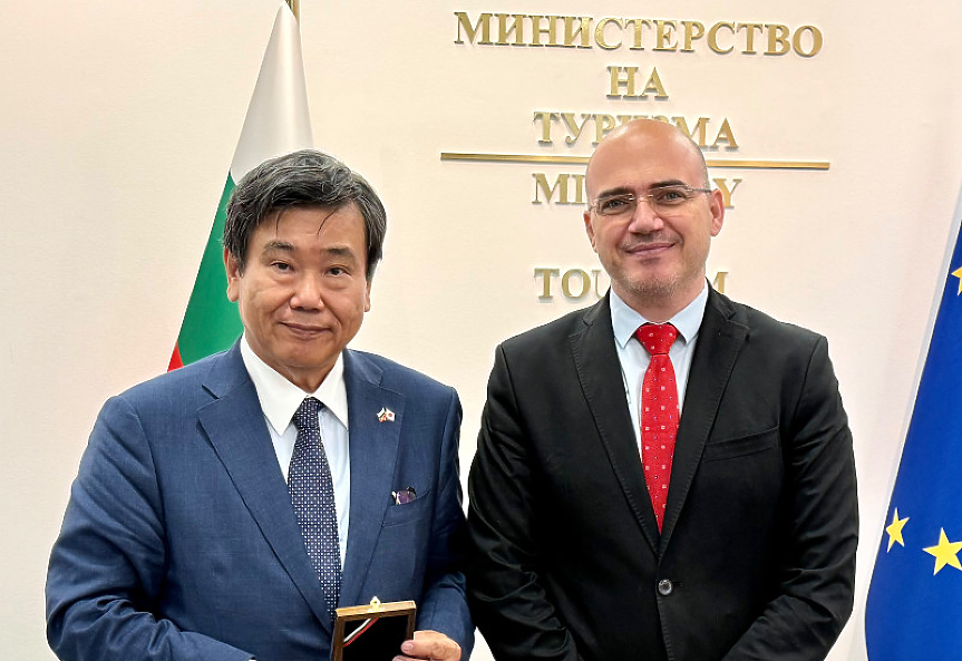 Среща на министъра на туризма Илин Димитров с посланика на Япония у нас Н. Пр. Чикахиса Сумий; ©Министерство на туризма