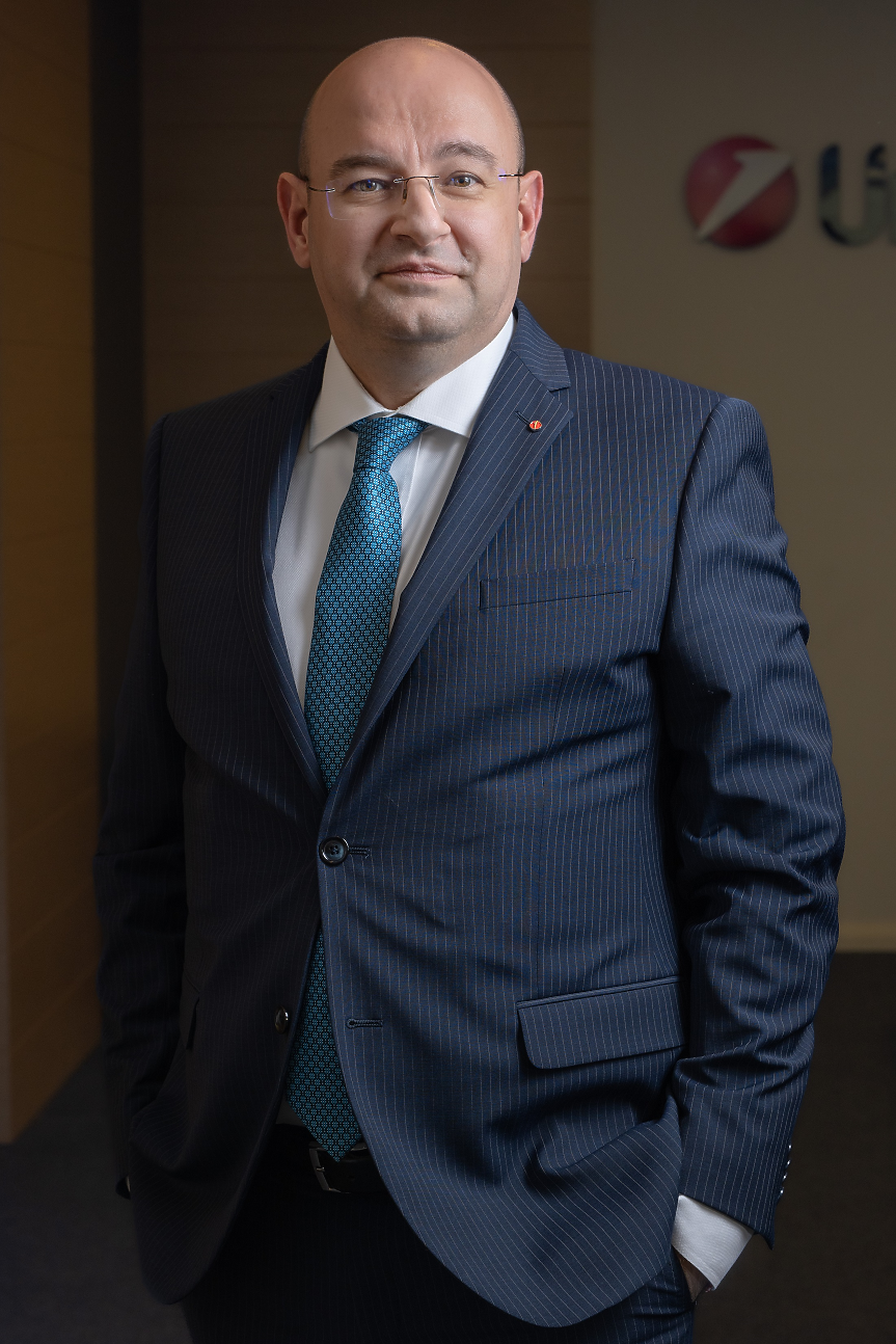 Борислав Генов, директор „Банкиране на дребно“ в УниКредит Булбанк
