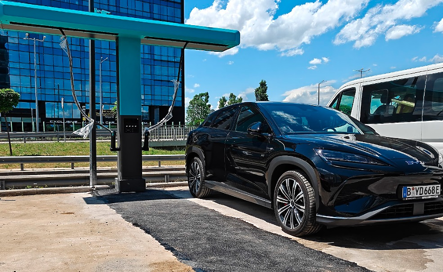 Електрохолд ИПС изгради първата ултрабърза BYD зарядна станция в ЦИЕ с мощност 1 MW