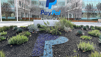 Stripe и Advent с оферта за 53 млрд. долара за PayPal