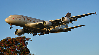 Туристическият бранш настоява за полети на Etihad Airways до България