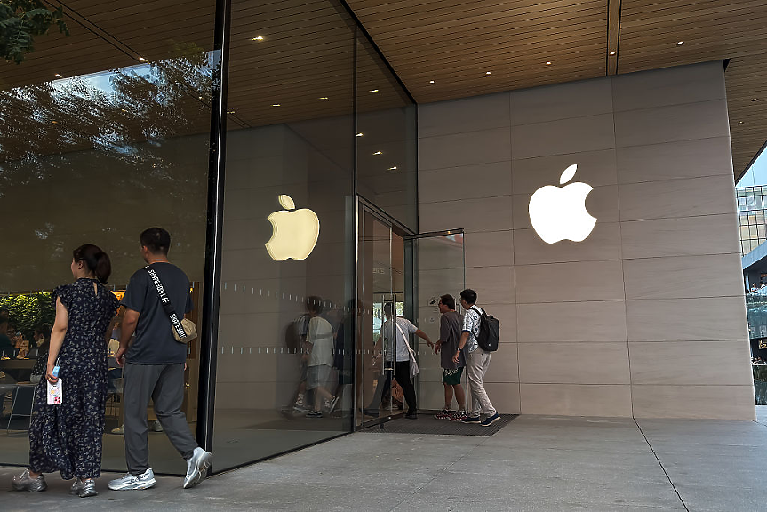 Apple обяви кога ще представи новата серия iPhone и първия си сгъваем смартфон