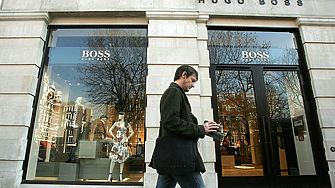 Ексцентричен британски милиардер все по-близо до мажоритарен дял в Hugo Boss