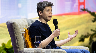 Шефът на OpenAI: Светът има право да се страхува, но трябва да се довери на AI компаниите