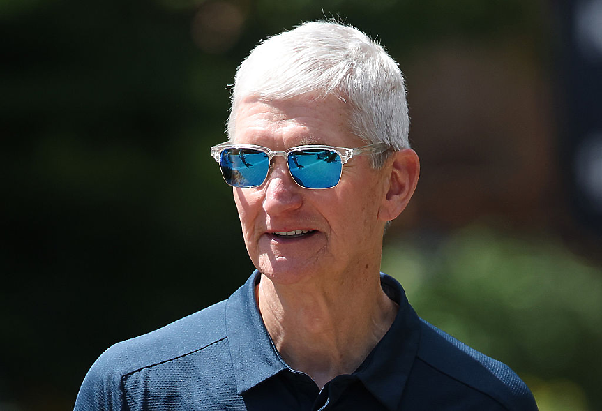 $32 млн. на час: С толкова е нараствала пазарната стойност на Apple при Тим Кук