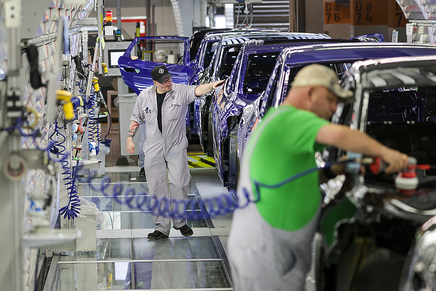 Шефът на Volkswagen: Ситуацията в компанията е „повече от критична“