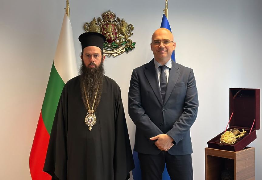 Министърът на туризма д-р Илин Димитров проведе среща със Сливенския митрополит Арсений; ©МТ
