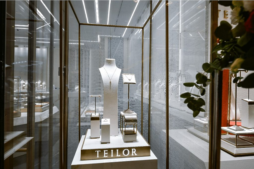 TEILOR расте с 23%, а бижутата с лабораторни диаманти превземат България
