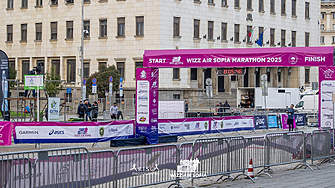 Над 12 000 души от 70 държави бягат за над 30 000 евро на Софийския маратон